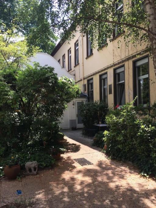 City-Apartment In Krefeld - Beuys Apartments - Krefeld Eksteriør billede